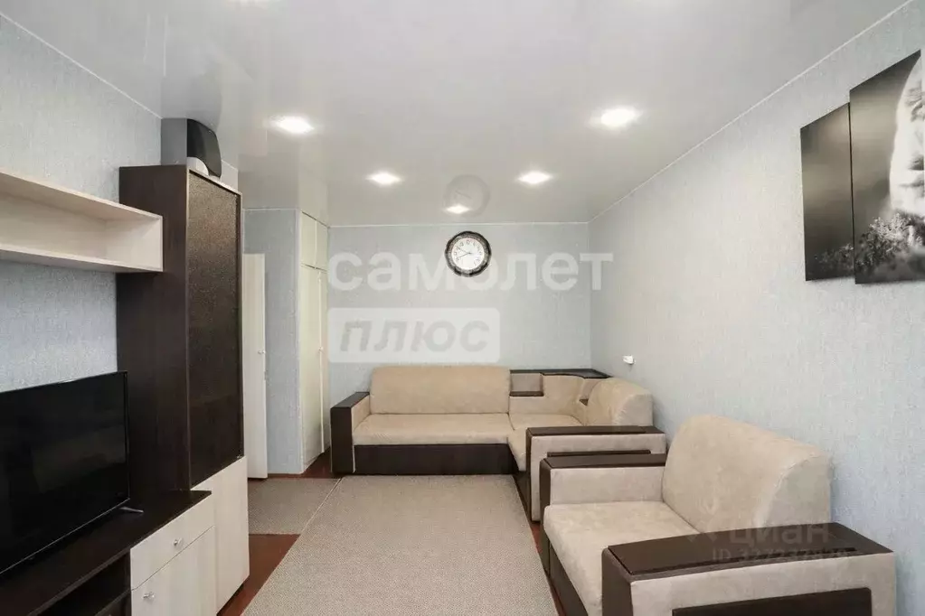 2-к кв. Челябинская область, Кыштым Пролетарская ул., 72 (40.3 м) - Фото 2