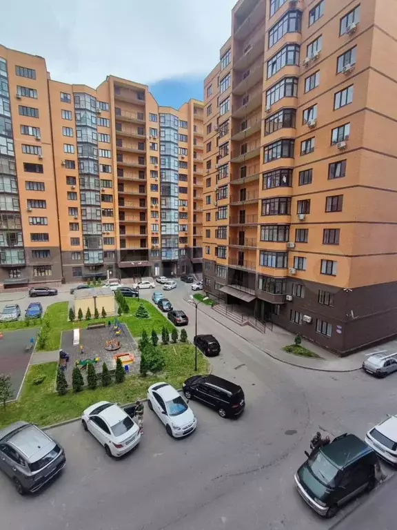 2-к. квартира, 74 м, 4/12 эт. - Фото 1