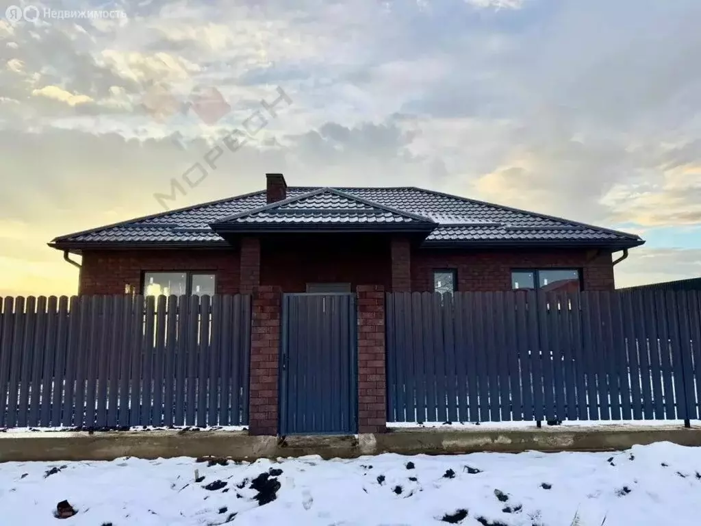 Дом в аул Козет, 1-й Кавказский переулок, 25 (100 м) - Фото 2