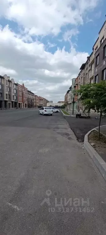 Помещение свободного назначения в Северная Осетия, Владикавказ бул. ... - Фото 0