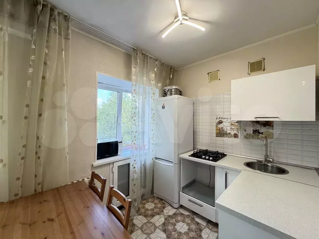 2-к. квартира, 43 м, 4/5 эт. - Фото 1