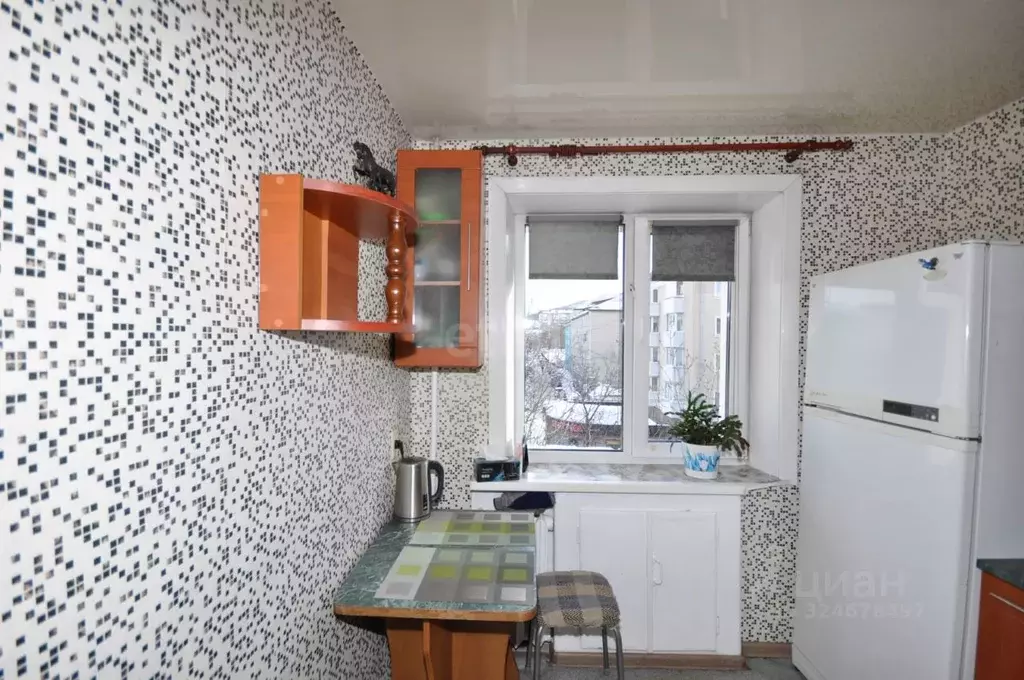 3-к кв. Сахалинская область, Южно-Сахалинск ул. Ленина, 218 (53.9 м) - Фото 1