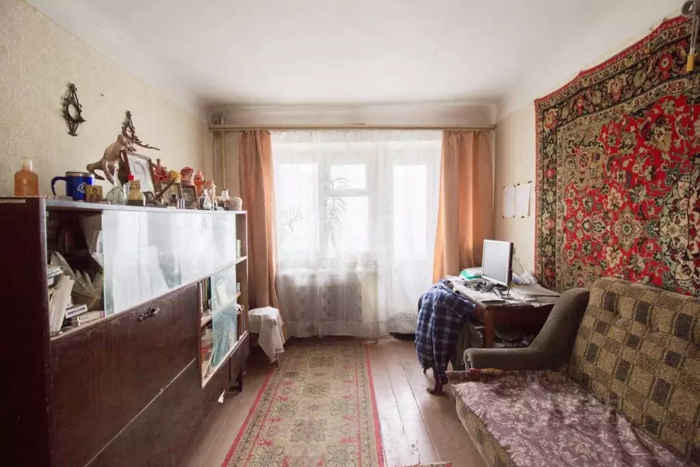 2-к кв. Калужская область, Калуга ул. Баррикад, 121 (52.8 м) - Фото 0