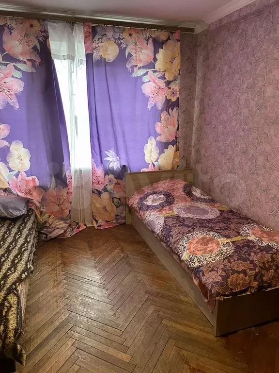 Комната 17 м в 3-к., 2/6 эт. - Фото 0