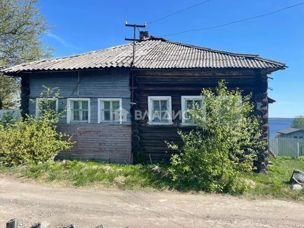 Дом в Карелия, Прионежский район, Шуйское с/пос, д. Намоево 25 (77 м) - Фото 1