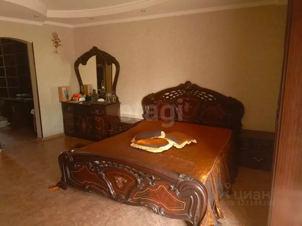 3-к кв. Ставропольский край, Кисловодск ул. Жмакина (83.7 м) - Фото 1