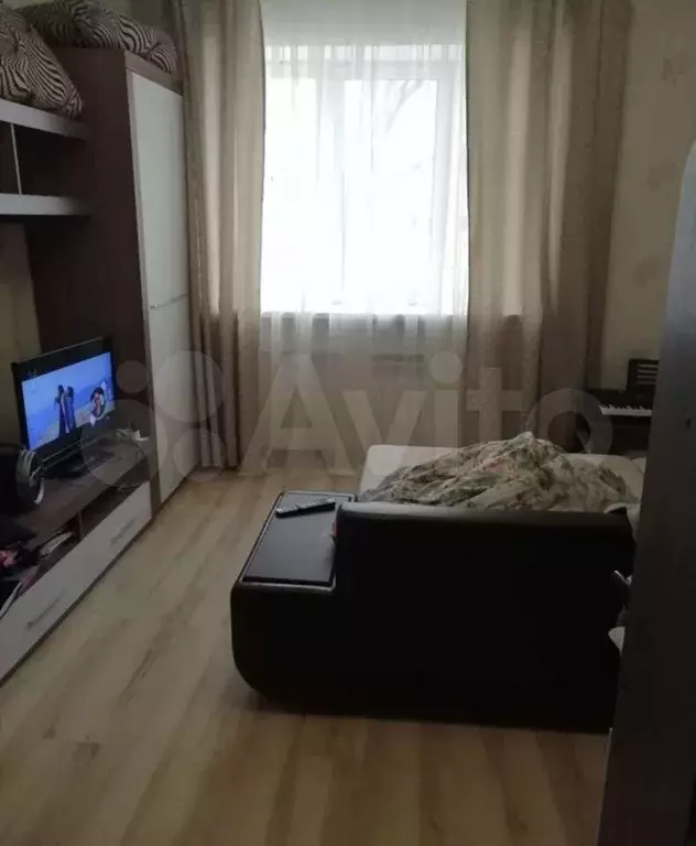Комната 22м в 4-к, 2/4эт. - Фото 1