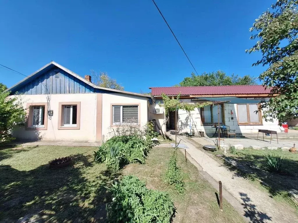 Дом в Севастополь с. Передовое, ул. Табаководов, 18 (70 м) - Фото 1