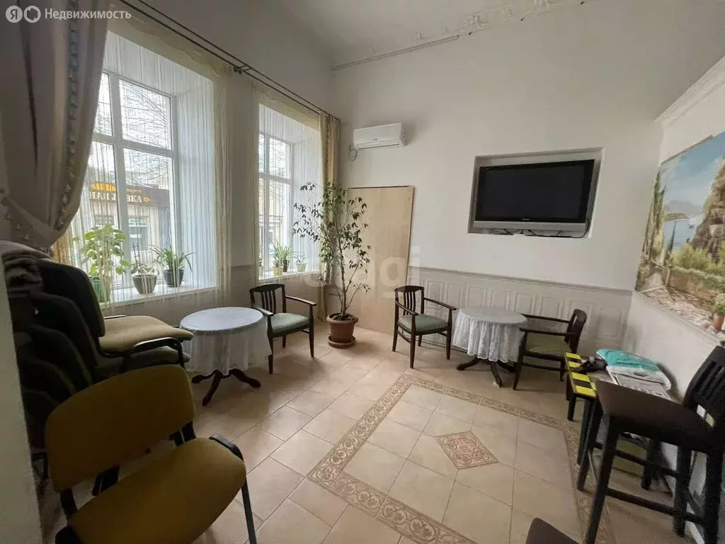 2-комнатная квартира: Евпатория, Пионерская улица, 21 (56 м) - Фото 0
