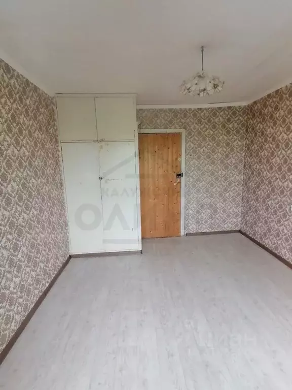 Комната Калужская область, Калуга ул. Валентины Никитиной, 43 (13.0 м) - Фото 0