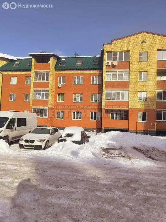 3-комнатная квартира: Ярцево, улица Старозавопье, 8А (55.3 м) - Фото 1