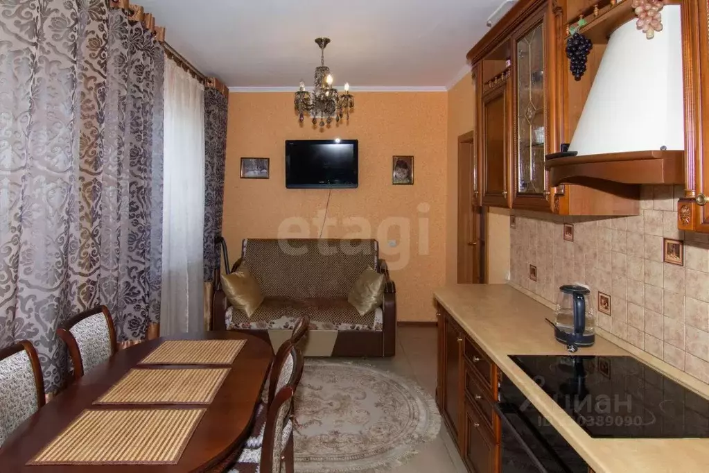 2-к кв. Тюменская область, Тюмень Первомайская ул., 60к1 (69.0 м) - Фото 2
