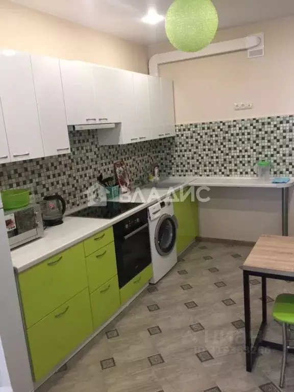 1-к кв. Владимирская область, Владимир ул. Крайнова, 5 (43.0 м) - Фото 0