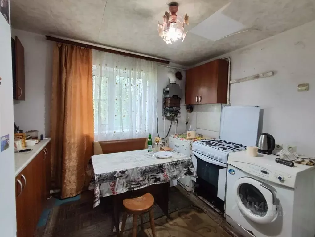 Дом в Краснодарский край, Апшеронск ул. Баумана (130 м) - Фото 2