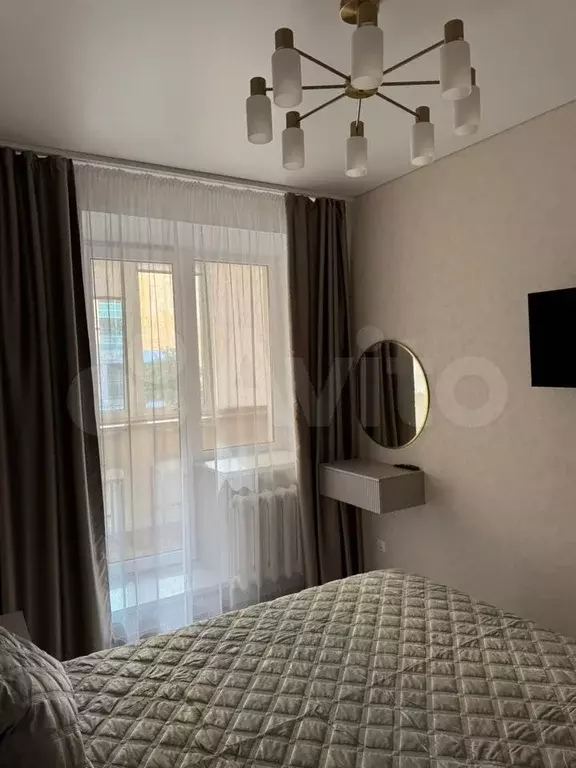 2-к. квартира, 64 м, 2/5 эт. - Фото 1