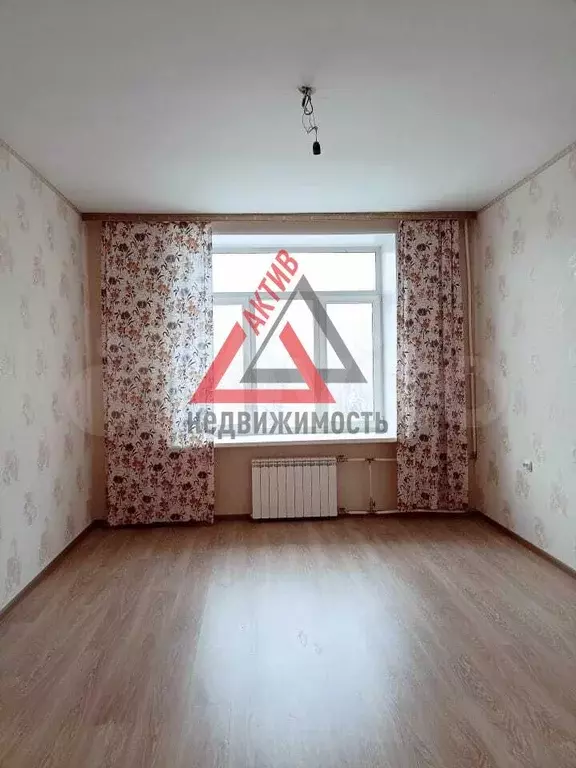 2-к. квартира, 66,8 м, 2/4 эт. - Фото 0