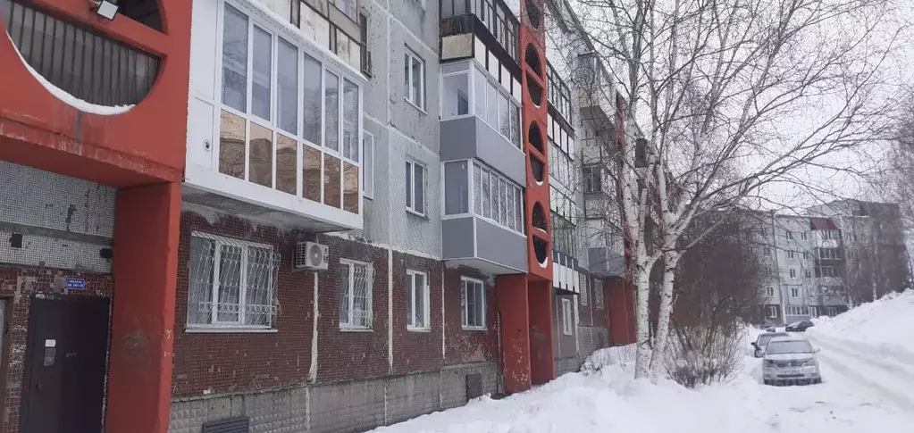 2-к кв. Кемеровская область, Прокопьевск просп. Строителей, 41 (51.0 ... - Фото 1