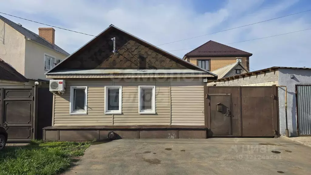 Дом в Оренбургская область, Оренбург Орская ул., 172 (140 м) - Фото 1