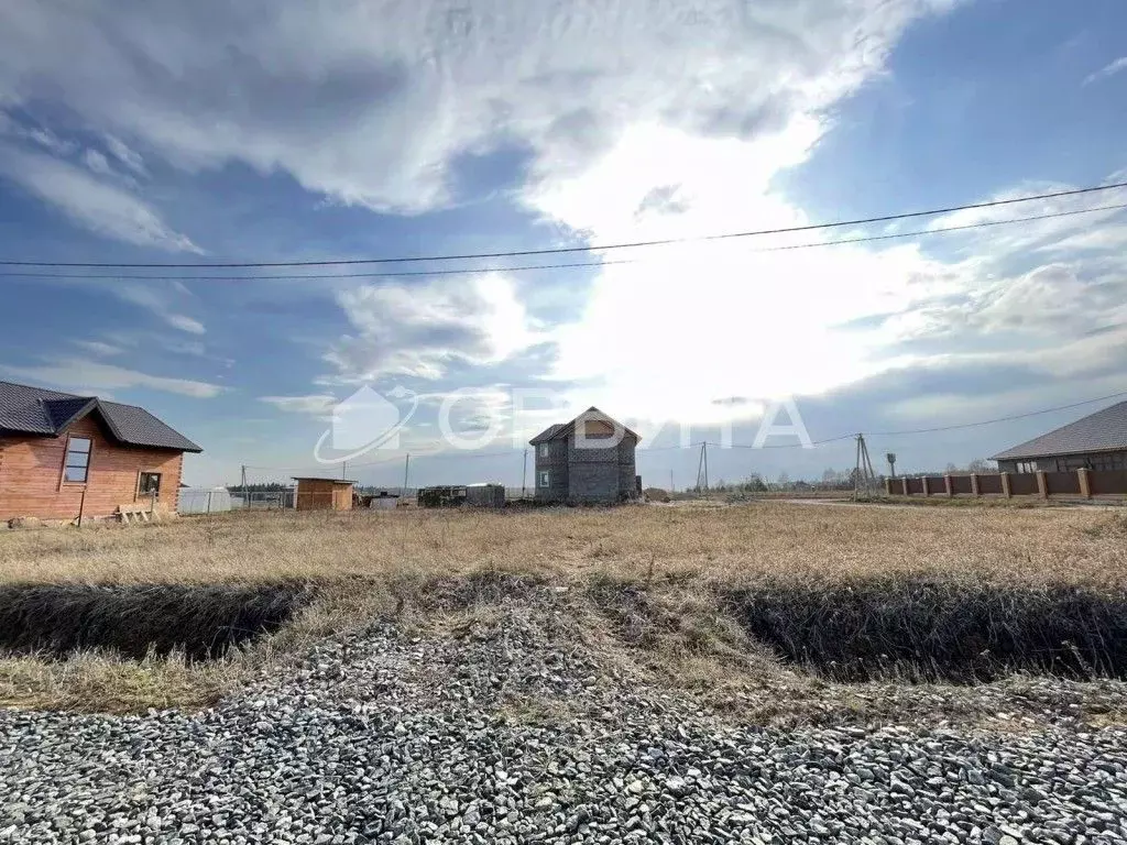 Гусево яблоко. Село гусево курская область. Село гусево саратовская область. Деревня гусево тюменская область. Деревня гусево тюменская область.
