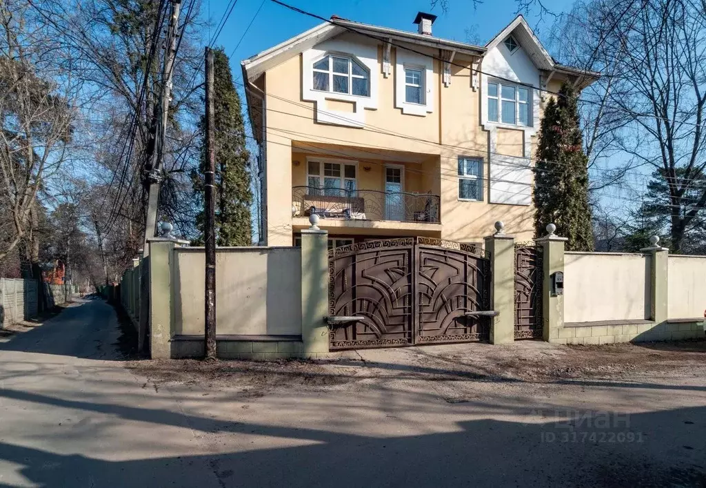 Дом в Московская область, Мытищи пер. 4-й Ярославский, 8 (380 м) - Фото 1