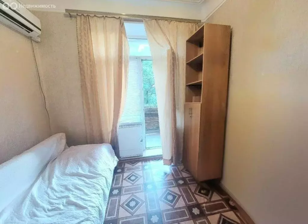 1к в 9-комнатной квартире (9.3 м) - Фото 1