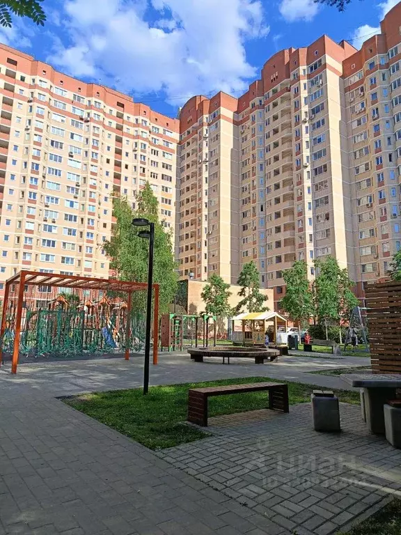 2-к кв. Москва, Москва, Троицк пл. Академическая, 3 (75.0 м) - Фото 1