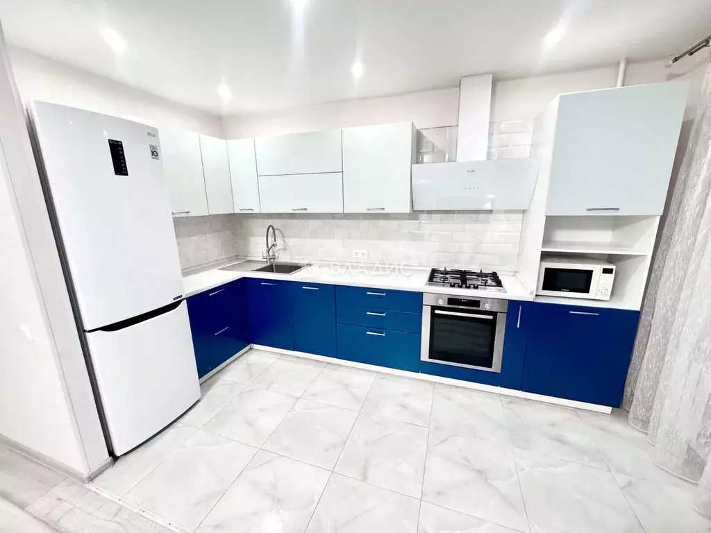 3-к кв. Владимирская область, Владимир ул. Левино Поле, 46 (86.0 м) - Фото 2