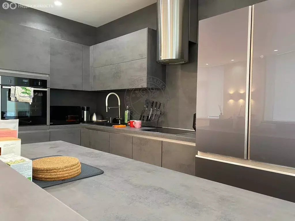 3-комнатная квартира: Екатеринбург, Машинная улица, 1Бк1 (84.6 м) - Фото 2