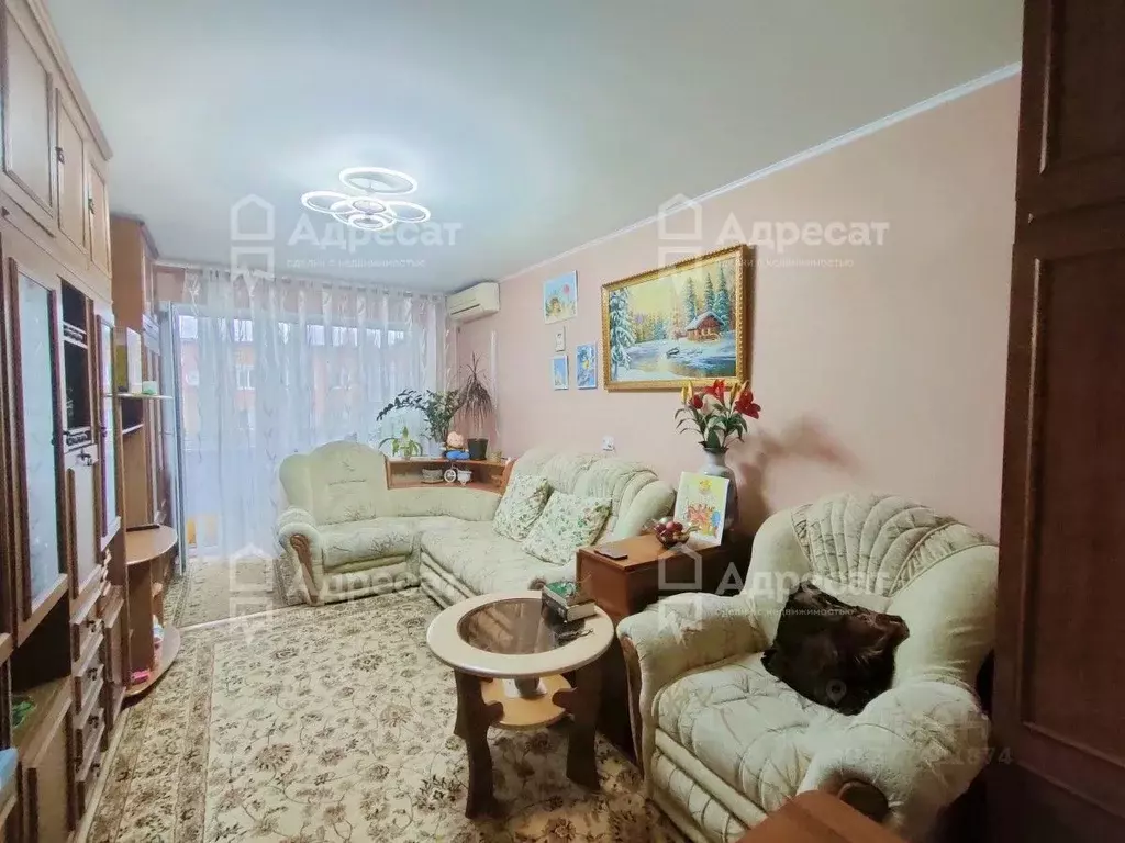 2-к кв. Волгоградская область, Волгоград ул. Хользунова, 40 (43.7 м) - Фото 0