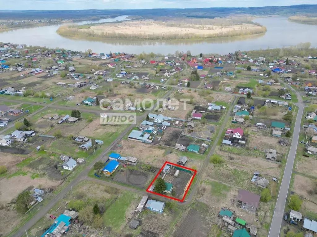Дом в Кемеровская область, Крапивинский пгт ул. 2-я Шахтерская, 13А ... - Фото 0