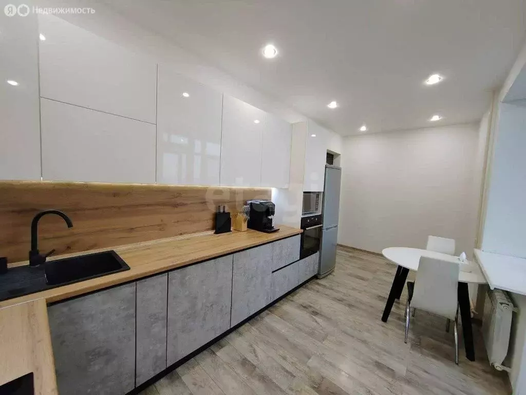 2-комнатная квартира: Благовещенск, улица Островского, 65 (97 м) - Фото 2