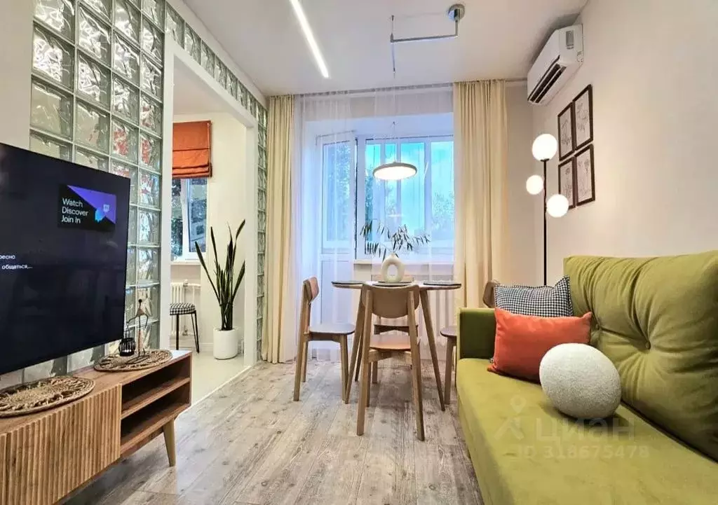 2-к кв. Татарстан, Казань ул. Хади Такташа, 75 (42.0 м) - Фото 1