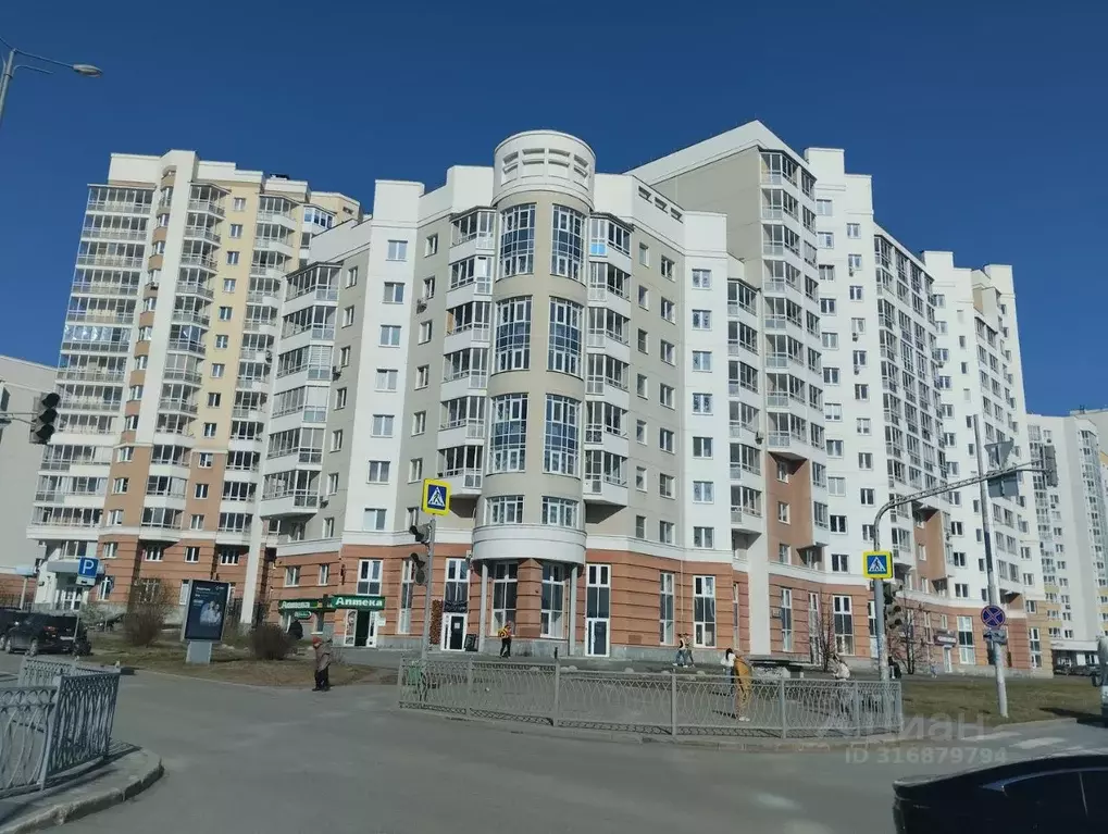 1-к кв. Свердловская область, Екатеринбург ул. Союзная, 8 (43.0 м) - Фото 0