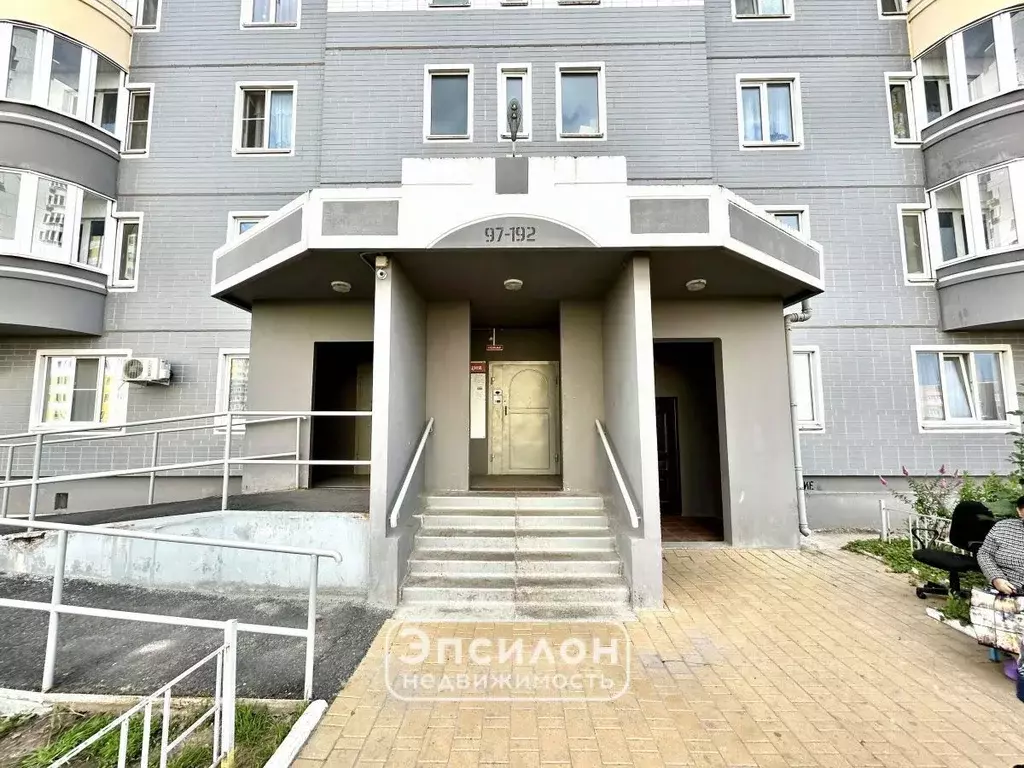 1-к кв. Курская область, Курск просп. Анатолия Дериглазова, 109 (35.8 ... - Фото 1