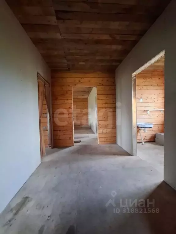 Дом в Башкортостан, Чишминский район, Алкинский сельсовет, с. ... - Фото 0
