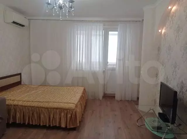 1-к. квартира, 55 м, 7/17 эт. - Фото 0