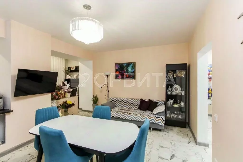 Помещение свободного назначения в Тюменская область, Тюмень Солнечный ... - Фото 1