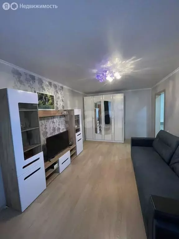 1-комнатная квартира: Бийск, улица Льнокомбинат, 17/2 (34 м) - Фото 1