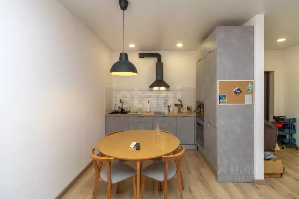 1-к кв. Тюменская область, Тюмень ул. Газовиков, 73 (39.0 м) - Фото 1