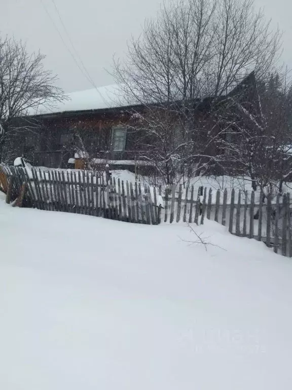 Дом в Пермский край, Октябрьский городской округ, пос. Тюш ул. ... - Фото 0