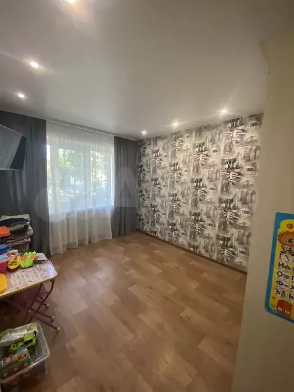 1-к. квартира, 30 м, 2/5 эт. - Фото 0