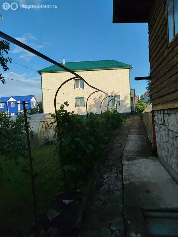 Дом в Белокуриха, Весенняя улица, 2 (181 м) - Фото 1