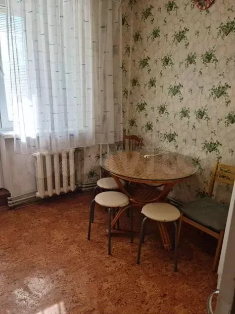 2-к. квартира, 55м, 2/5эт. - Фото 1