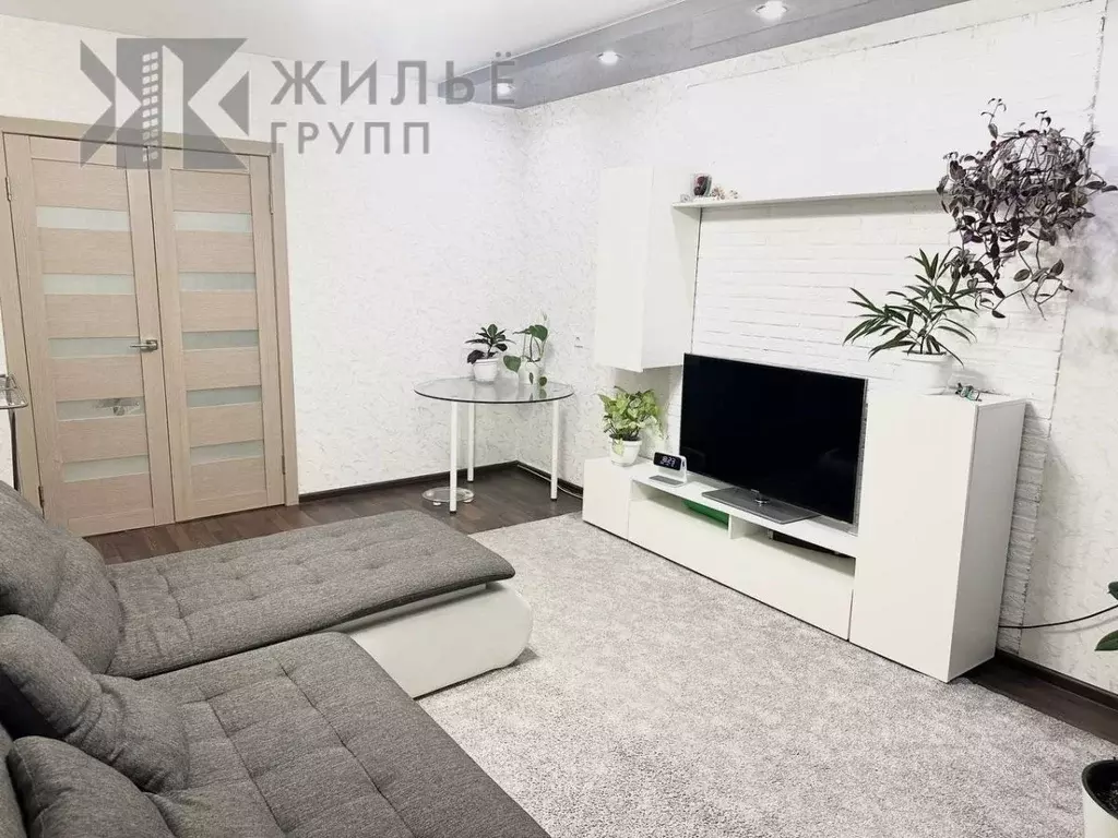 2-к кв. Татарстан, Казань ул. Адоратского, 31 (51.3 м) - Фото 1