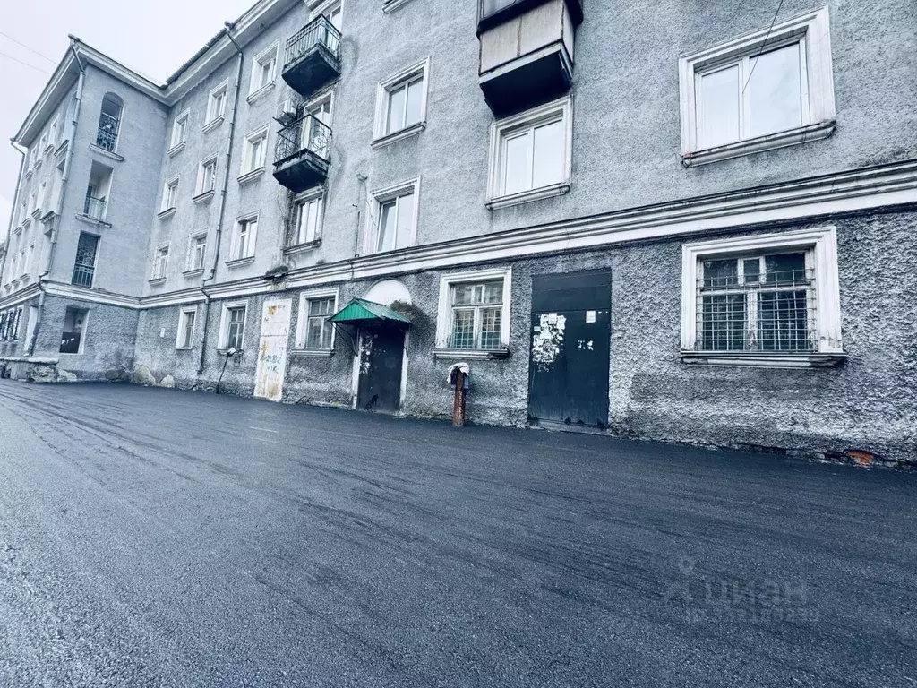 Помещение свободного назначения в Кемеровская область, Прокопьевск ул. ... - Фото 1