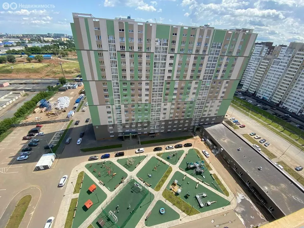2-комнатная квартира: Оренбург, улица Неплюева, 2 (74.85 м) - Фото 0