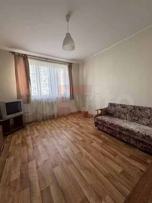 1-к. квартира, 31 м, 4/8 эт. - Фото 0