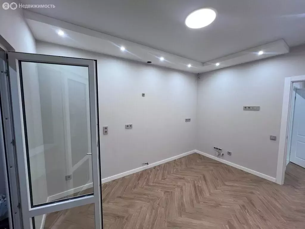 1-комнатная квартира: Москва, Клинская улица, 2Ак7 (52 м) - Фото 1