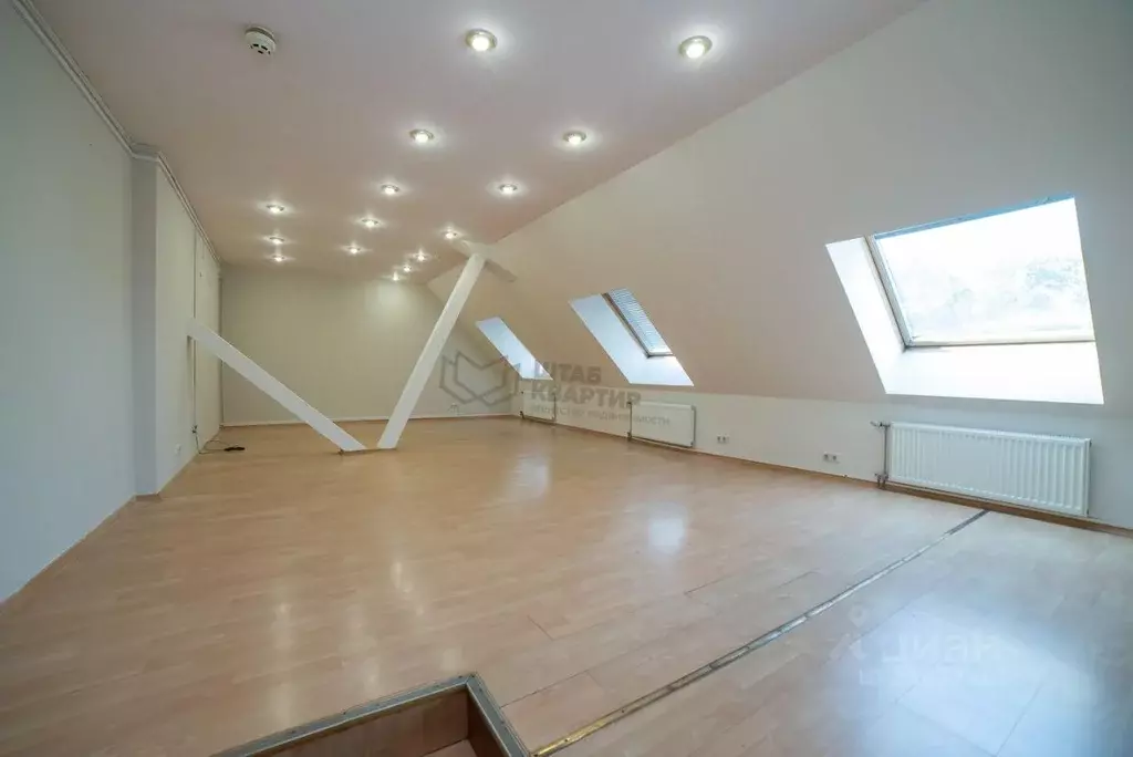 Офис в Свердловская область, Екатеринбург ул. Бажова, 132 (54 м) - Фото 2