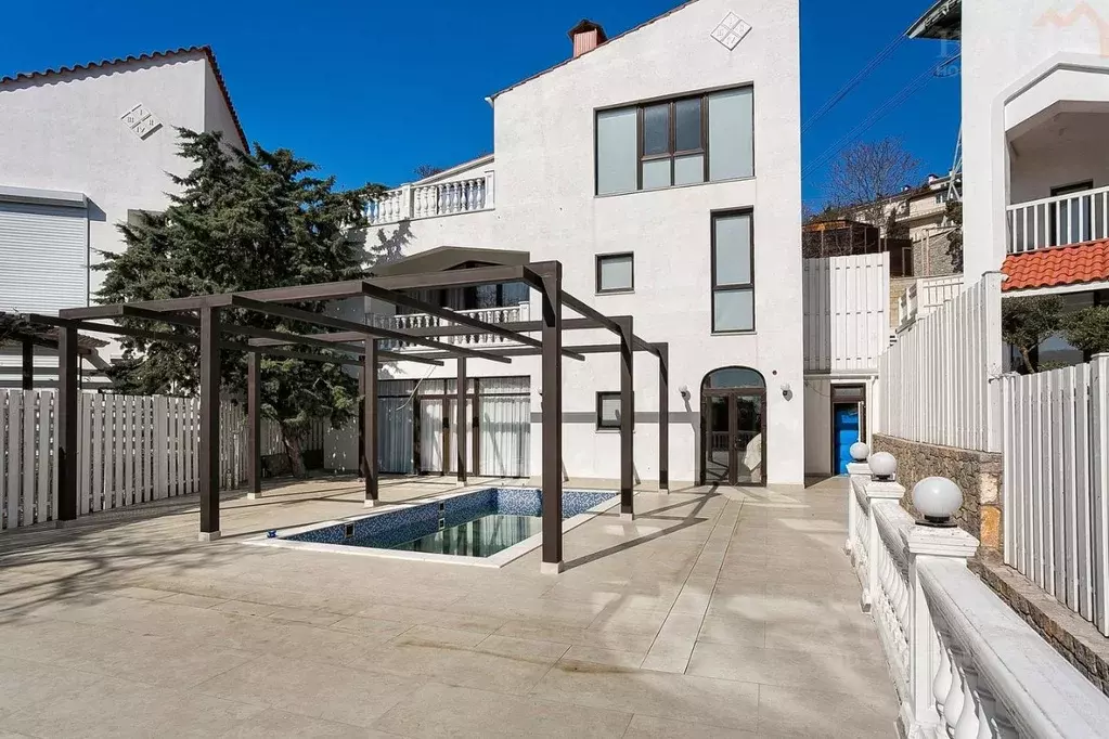 Дом в Крым, Ялта муниципальный округ, Гаспра пгт ул. Маратовская, 20 ... - Фото 1